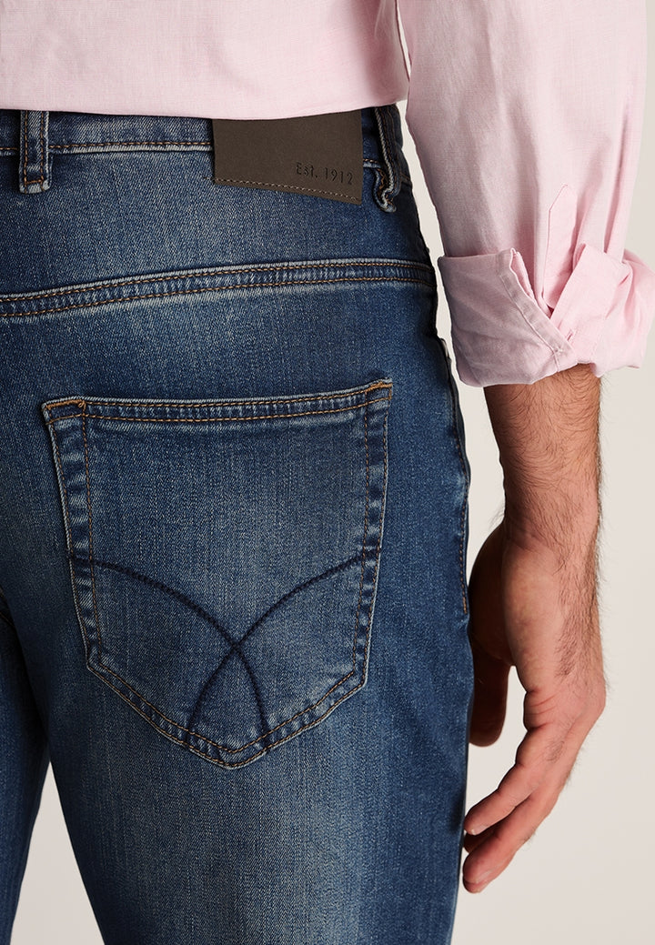 Brook Taverner Tailored Fit Boulder Vintage Jeans