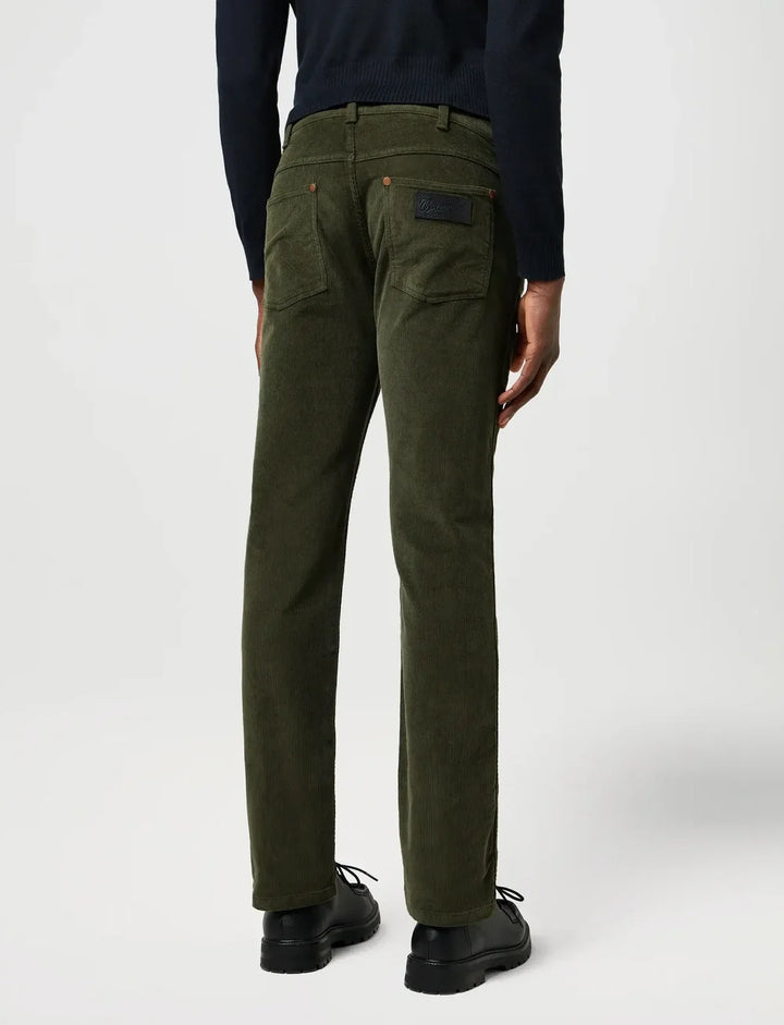 Wrangler Greensboro Regular Straight 803 Forest Night Cords